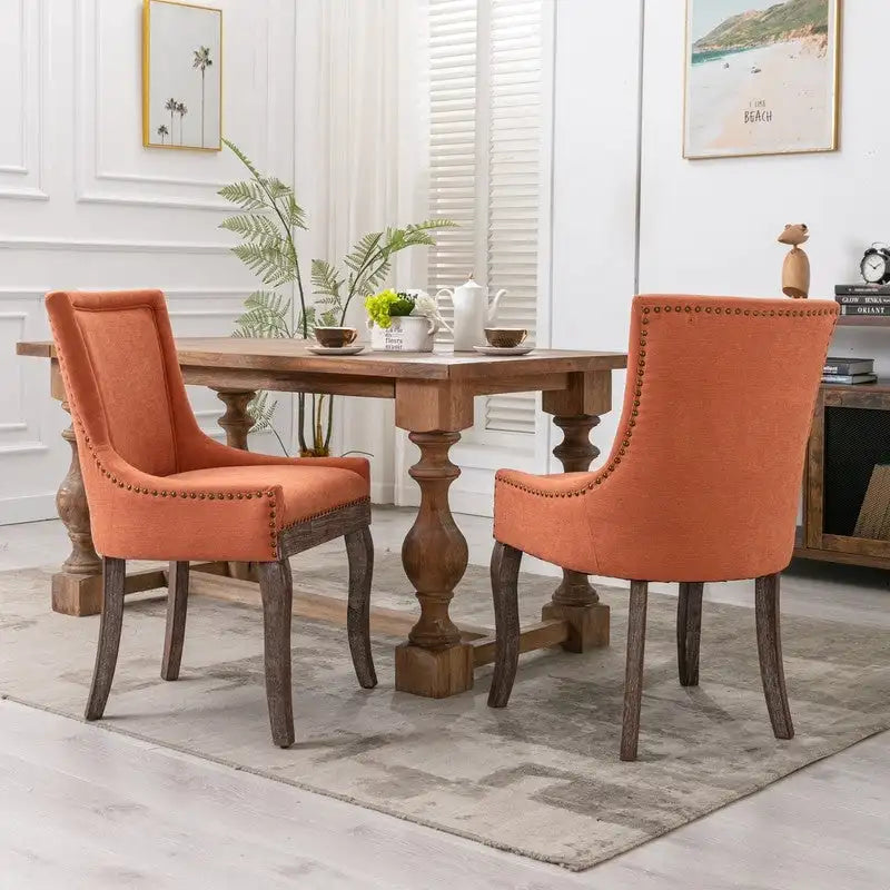Lot de 2 chaises de salle à manger Grondin de style campagnard français vintage avec revêtement en lin et détails cloutés