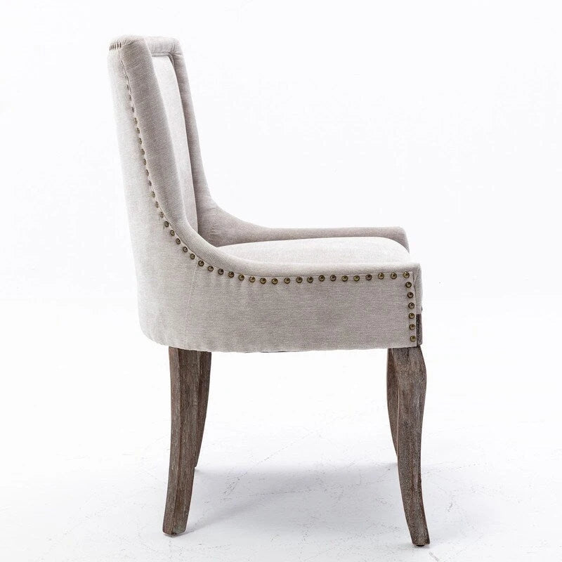 Lot de 2 chaises de salle à manger Grondin de style campagnard français vintage avec revêtement en lin et détails cloutés