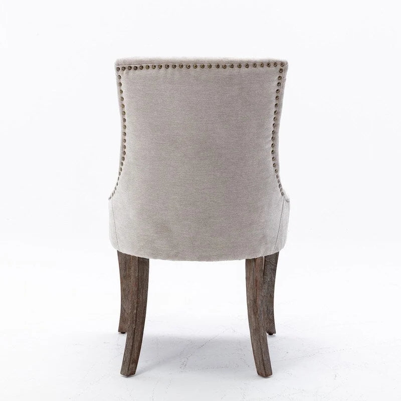 Lot de 2 chaises de salle à manger Grondin de style campagnard français vintage avec revêtement en lin et détails cloutés