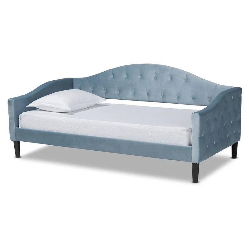 Lit de repos en velours bleu clair, style moderne et contemporain
