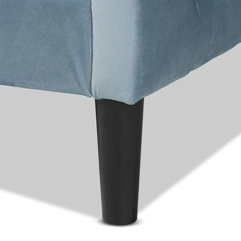 Lit de repos en velours bleu clair, style moderne et contemporain