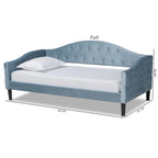 Lit de repos en velours bleu clair, style moderne et contemporain